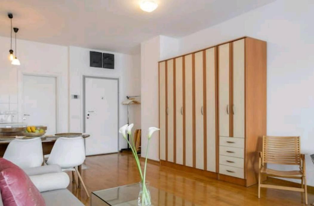 Apartamento Danube Pearl Belgrado Exterior foto